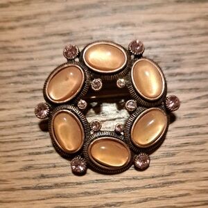 Vintage Open Circle Brooch Amber Cabochons with Pink Rhinestones